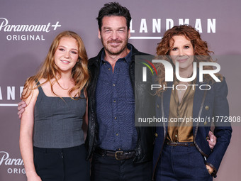 Kate Johnson, Bart Johnson and Robyn Lively arrive at the Los Angeles Premiere Of Paramount+'s Original Series 'Landman' Season 1 held at th...