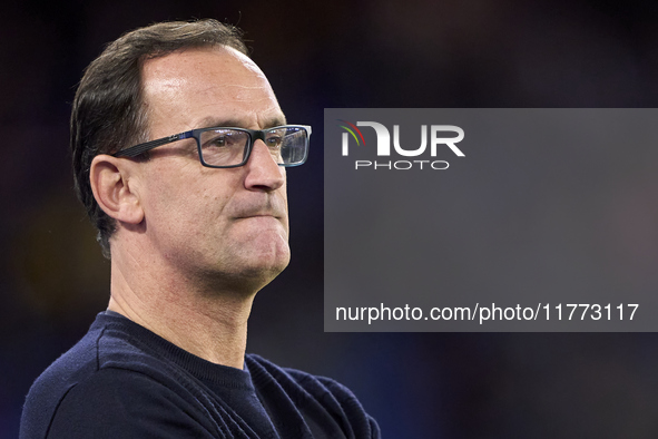 Joseba Etxeberria, Head Coach of SD Eibar, looks on before the LaLiga Hypermotion match between RC Deportivo de La Coruna and SD Eibar at Ab...