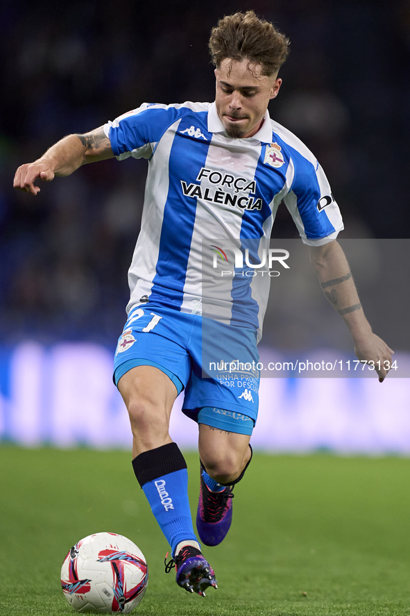 Mario Soriano of RC Deportivo de La Coruna plays during the LaLiga Hypermotion match between RC Deportivo de La Coruna and SD Eibar at Abanc...