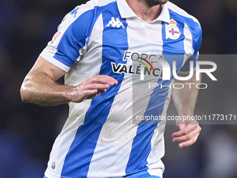 Pablo Vazquez of RC Deportivo de La Coruna looks on during the LaLiga Hypermotion match between RC Deportivo de La Coruna and SD Eibar at Ab...