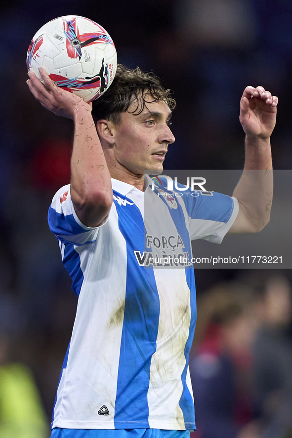 Alex Petxarroman of RC Deportivo de La Coruna takes a throw-in during the LaLiga Hypermotion match between RC Deportivo de La Coruna and SD...