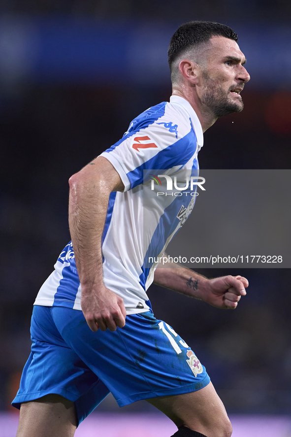 Pablo Vazquez of RC Deportivo de La Coruna looks on during the LaLiga Hypermotion match between RC Deportivo de La Coruna and SD Eibar at Ab...