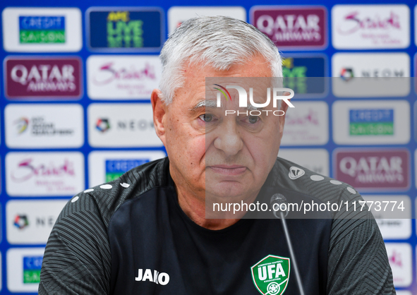 Uzbekistan national team assistant coach Vlado Radmanovich attends a press conference at Jassim Bin Hamad Stadium in Doha, Qatar, on Novembe...