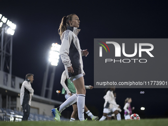 Caroline Weir of Real Madrid women warms up during the UEFA Women's Champions League match between Real Madrid and FC Twente at Alfredo Di S...