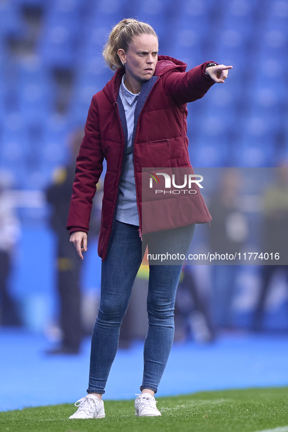 Irene Ferreras, Head Coach of RC Deportivo Abanca, reacts during the Liga F match between RC Deportivo Abanca and Real Sociedad at Abanca Ri...