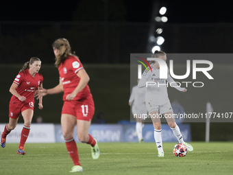 Caroline Weir of Real Madrid women is in action during the UEFA Women's Champions League match between Real Madrid and FC Twente at Alfredo...