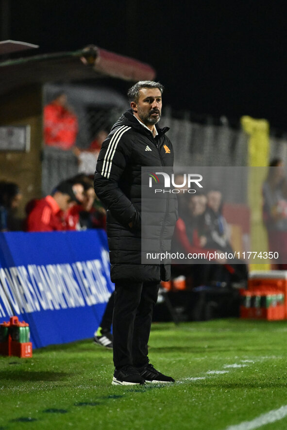 Alessandro Spugna coaches A.S. Roma Femminile during Group A - Day 3 of the UEFA Women's Champions League 2023/24 between A.S. Roma and Olym...