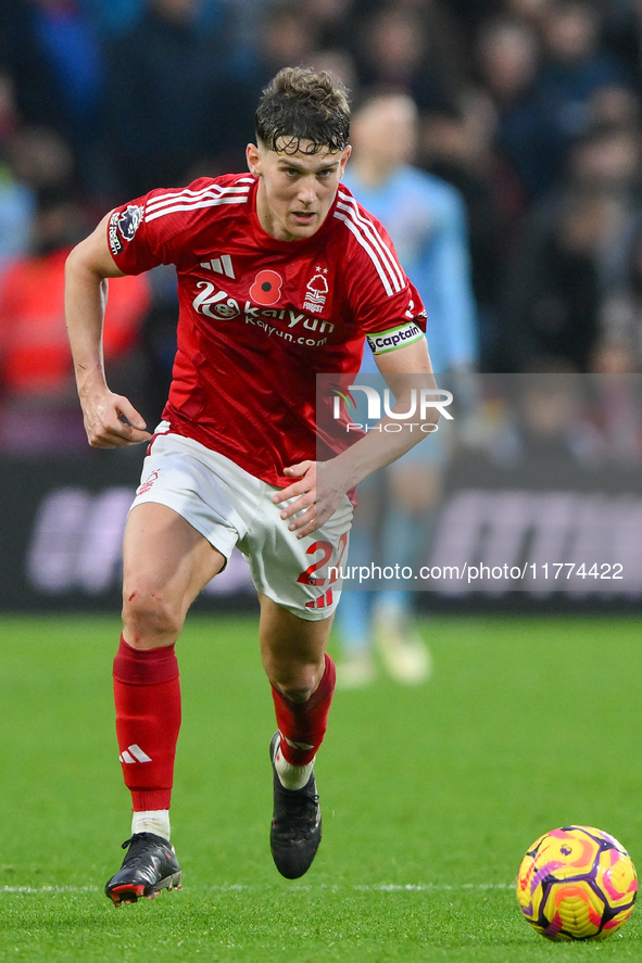 Ryan Yates of Nottingham Forest runs with the ball during the Premier League match between Nottingham Forest and Newcastle United at the Cit...