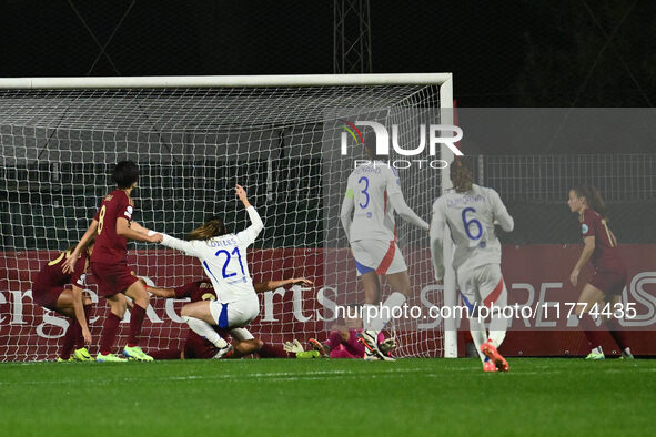 Vanessa Gilles of Olympique Lyonnais scores the goal for 0-3 during Group A - Day 3 of the UEFA Women's Champions League 2023/24 between A.S...