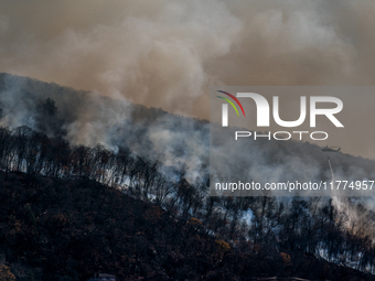 Army National Guard Blackhawk helicopters use water from Greenwood Lake to fight the Jennings Creek Wildfire in Greenwood Lake, NY, U.S., on...