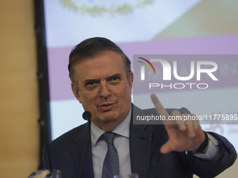 Marcelo Ebrard, Secretary of Economy, delivers a speech as part of the International Seminar ''North America: what lies ahead'', where he di...