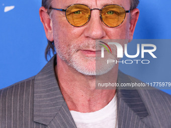 Daniel Craig arrives at the Los Angeles Premiere Of A24's 'Queer' held at the Directors Guild of America Theater Complex on November 13, 202...