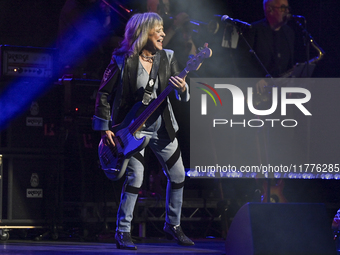 Suzi Quatro performs live at the London Palladium. (