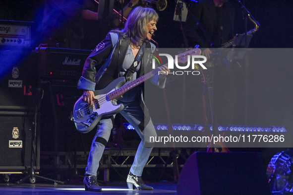 Suzi Quatro performs live at the London Palladium. 