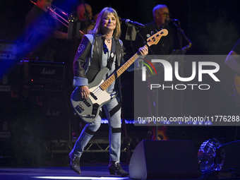 Suzi Quatro performs live at the London Palladium. (