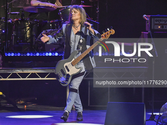 Suzi Quatro performs live at the London Palladium. (