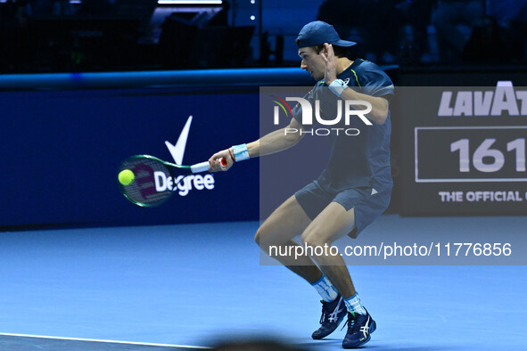 Alex de Minaur (AUS) competes against Taylor Fritz (USA) during day five of the Nitto ATP finals 2024 at Inalpi Arena in Turin, Italy, on No...