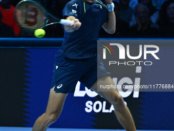 Alex de Minaur (AUS) competes against Taylor Fritz (USA) during day five of the Nitto ATP finals 2024 at Inalpi Arena in Turin, Italy, on No...