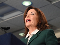 Governor of New York Kathy Hochul unveils the path to unpausing congestion pricing in New York City at a press conference in Manhattan, New...