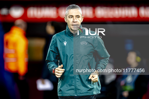 Referee Radu Petrescu officiates during the match between Belgium and Italy at the King Baudouin Stadium for the UEFA Nations League - Leagu...