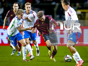 Italy defender Matteo Gabbia and Belgium midfielder Maxim de Cuyper participate in the match between Belgium and Italy at the King Baudouin...