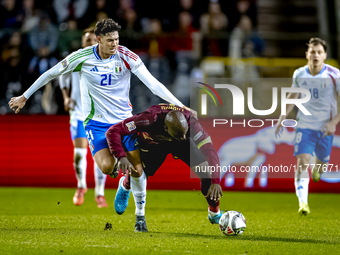 Italy defender Alessandro Bastoni and Belgium forward Romelu Lukaku play during the match between Belgium and Italy at the King Baudouin Sta...