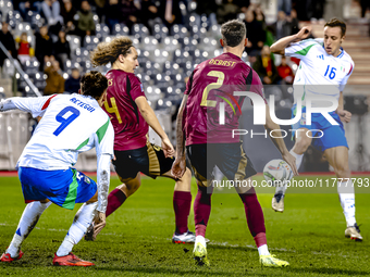 Italy midfielder Davide Frattesi plays during the match between Belgium and Italy at the King Baudouin Stadium for the UEFA Nations League -...