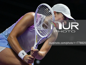 RIYADH, SAUDI ARABIA - NOVEMBER 05: Iga Swiatek of Poland during her match against Coco Gauff of USA, on day 4 of the 2024 WTA Finals, part...