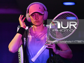 RIYADH, SAUDI ARABIA - NOVEMBER 07: Iga Swiatek of Poland seen before her match against Daria Kasatkina, on Day 6 of the 2024 WTA Finals, pa...