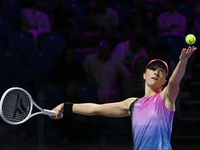 RIYADH, SAUDI ARABIA - NOVEMBER 07: Iga Swiatek of Poland during her match against Daria Kasatkina, on Day 6 of the 2024 WTA Finals, part of...