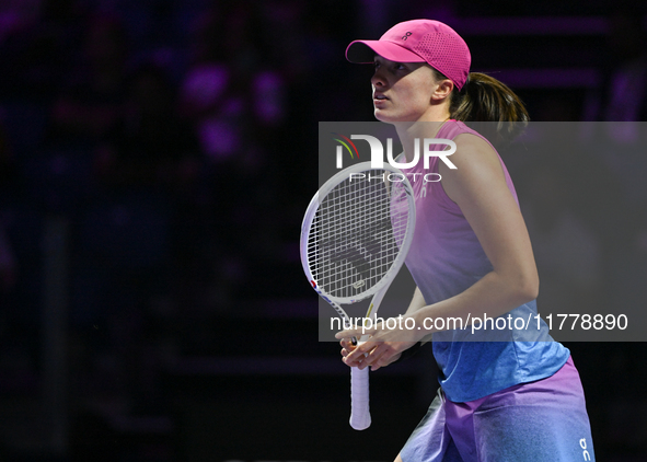 RIYADH, SAUDI ARABIA - NOVEMBER 07: Iga Swiatek of Poland during her match against Daria Kasatkina, on Day 6 of the 2024 WTA Finals, part of...