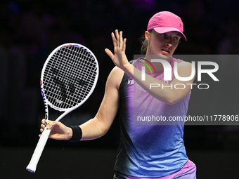 RIYADH, SAUDI ARABIA - NOVEMBER 07: Iga Swiatek of Poland during her match against Daria Kasatkina, on Day 6 of the 2024 WTA Finals, part of...