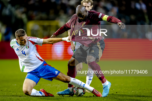 Italy defender Alessandro Buongiorno and Belgium forward Romelu Lukaku play during the match between Belgium and Italy at the King Baudouin...