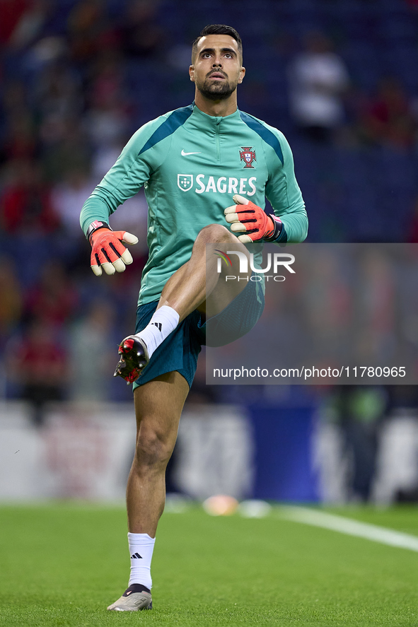 Diogo Costa of Portugal warms up before the UEFA Nations League 2024/25 League A Group A1 match between Portugal and Poland at Estadio Do Dr...