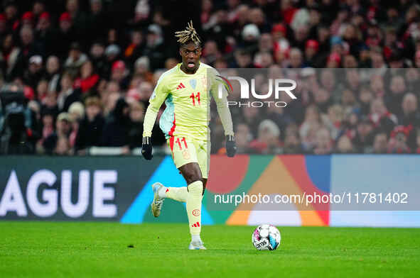 Nico Williams of Spain  controls the ball during the Nations League Round 5 match between Denmark against Spain at Parken, Copenhagen, Denma...