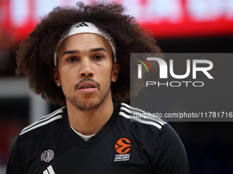 Tyson Ward plays during the match between FC Barcelona and Paris Basketball, corresponding to week 10 of the Turkish Airlines Euroleague, at...