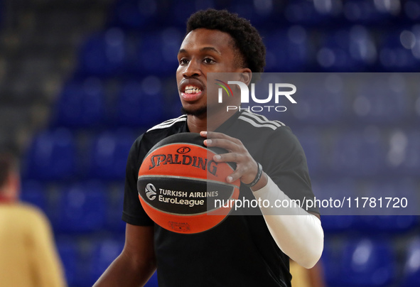 T. J. Shorts plays during the match between FC Barcelona and Paris Basketball, corresponding to week 10 of the Turkish Airlines Euroleague,...