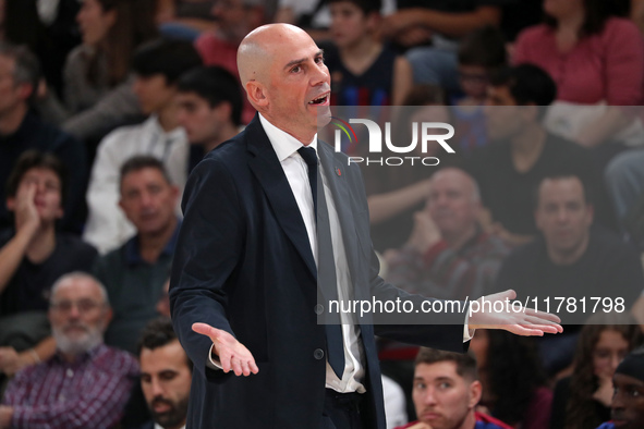 Joan Penarroya coaches during the match between FC Barcelona and Paris Basketball, corresponding to week 10 of the Turkish Airlines Euroleag...