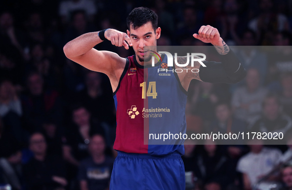 Willy Hernangomez plays during the match between FC Barcelona and Paris Basketball, corresponding to week 10 of the Turkish Airlines Eurolea...