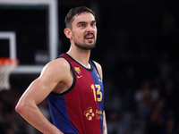 Tomas Satoransky plays during the match between FC Barcelona and Paris Basketball, corresponding to week 10 of the Turkish Airlines Euroleag...