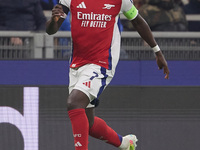 Bukayo Saka of Arsenal runs with the ball during the UEFA Champions League 2024/25 League Phase MD4 match between FC Internazionale Milano a...