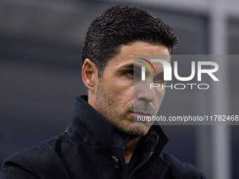 Mikel Arteta, Head Coach of Arsenal, looks on during the UEFA Champions League 2024/25 League Phase MD4 match between FC Internazionale Mila...