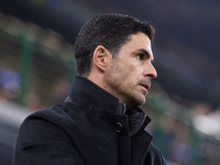 Mikel Arteta, Head Coach of Arsenal, looks on during the UEFA Champions League 2024/25 League Phase MD4 match between FC Internazionale Mila...