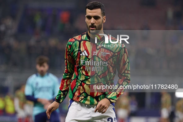 Mikel Merino of Arsenal warms up before the UEFA Champions League 2024/25 League Phase MD4 match between FC Internazionale Milano and Arsena...