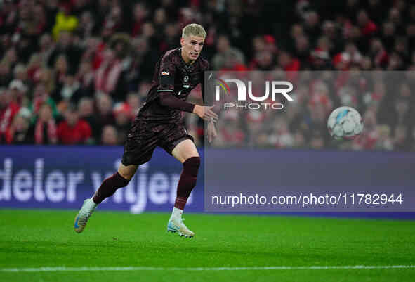 Albert Groenbaek of Denmark  controls the ball during the Nations League Round 5 match between Denmark against Spain at Parken, Copenhagen,...