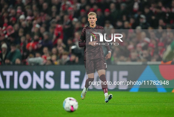 Albert Groenbaek of Denmark  controls the ball during the Nations League Round 5 match between Denmark against Spain at Parken, Copenhagen,...