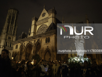 The procession of the Virgin Mary statue took place in Paris, France, on November 15, 2024. The return of the Virgin and Child starts with a...