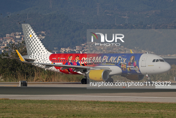 The FC Barcelona women's team launches the Vueling Airbus 320-214 to travel to Madrid with the new livery, featuring images of Aitana Bonmat...