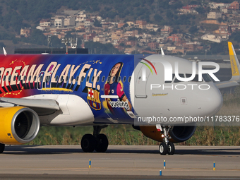 The FC Barcelona women's team launches the Vueling Airbus 320-214 to travel to Madrid with the new livery, featuring images of Aitana Bonmat...