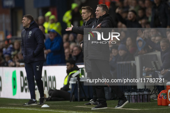 Wrexham A.F.C. manager Phil Parkinson gesticulates during the Sky Bet League 1 match between Stockport County and Wrexham at the Edgeley Par...